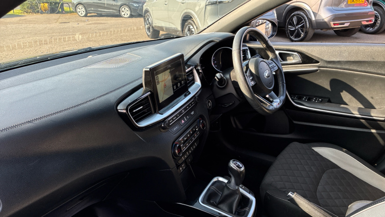 Kia Ceed 1.0T GDi ISG GT-Line 5dr Petrol Hatchback